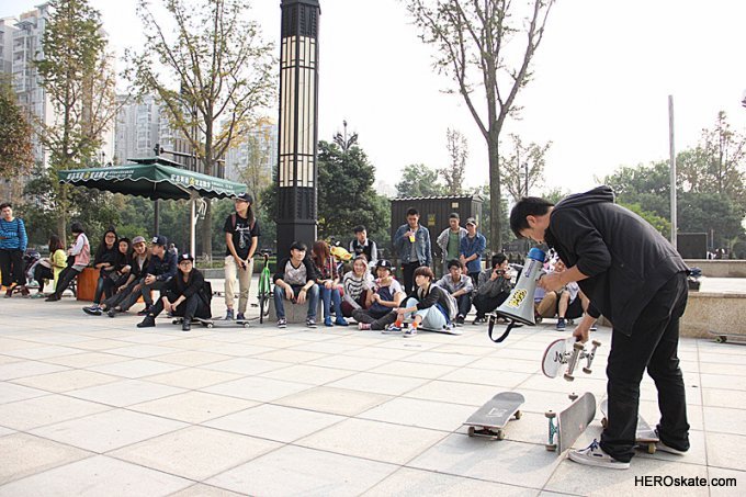 2013 成都校园滑板大赛 四川音乐学院(新都校