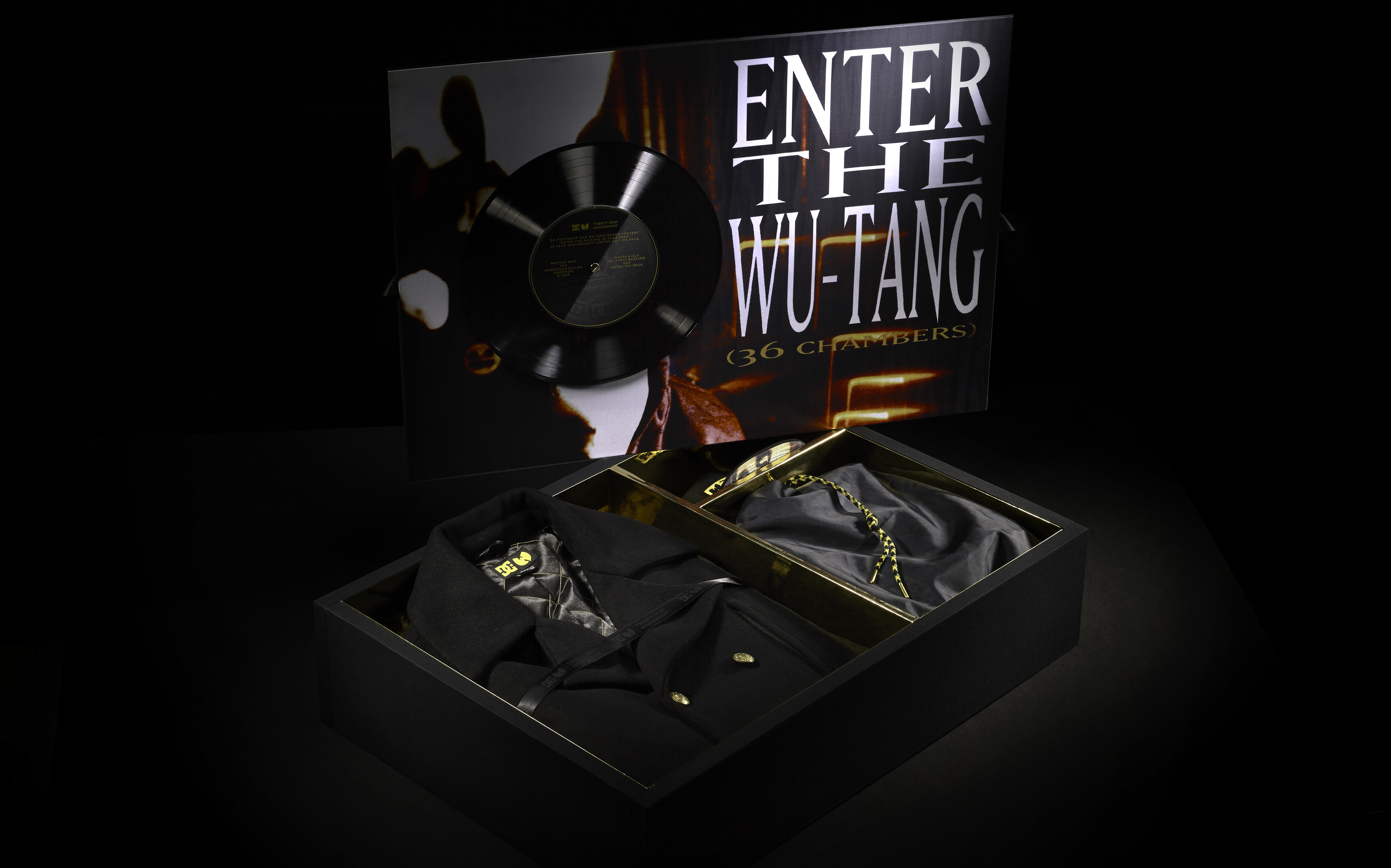 DC_X_WU-TANG_PREMIUMCOLLECTION_03